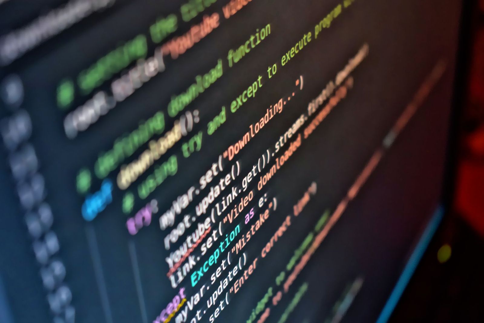 画面に表示されたプログラムコードのクローズアップ